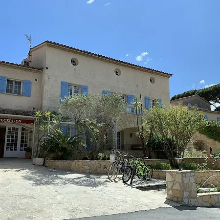 Jas Neuf Hotel