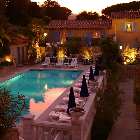 Jas Neuf Hotell 3*