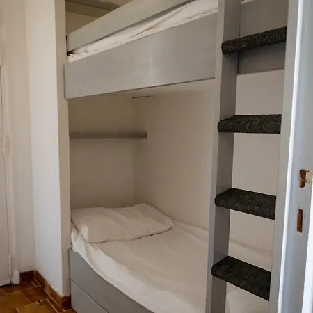 Hotell Jas Neuf 3*