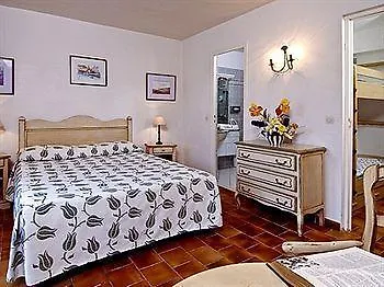 Jas Neuf سانت ماكسيم