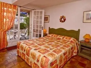 Jas Neuf Hotel