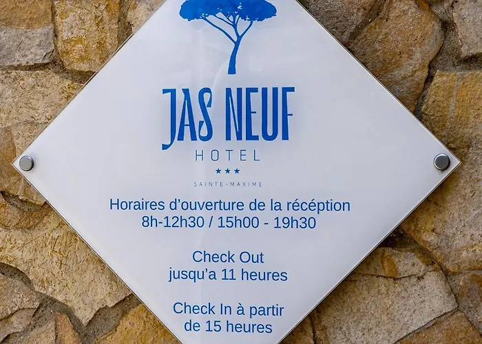 Jas Neuf فندق سانت ماكسيم